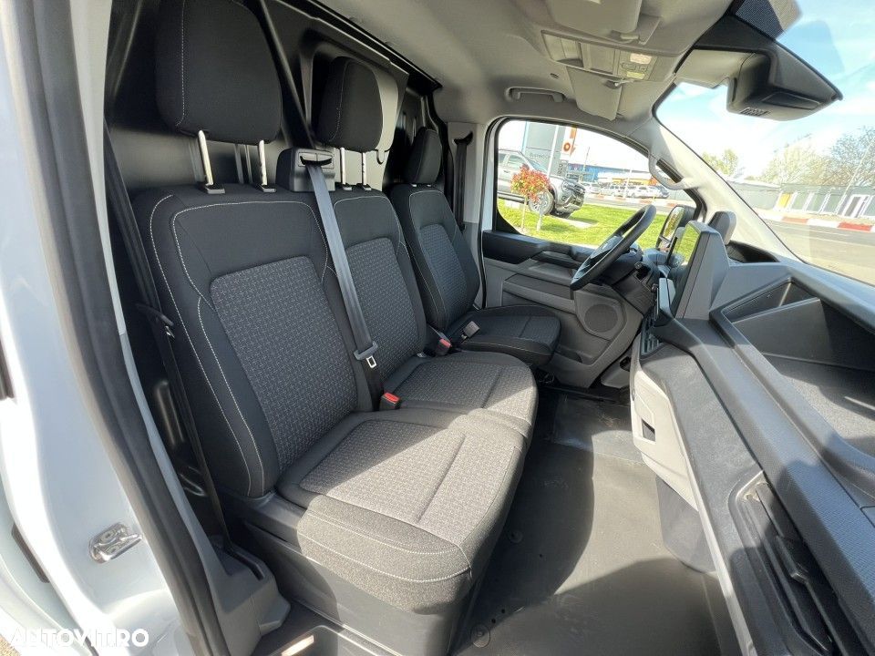 Ford Transit Custom - 19