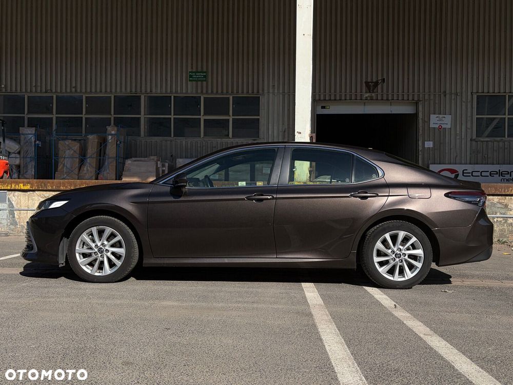 Toyota Camry 2.5 Hybrid Comfort CVT - 8