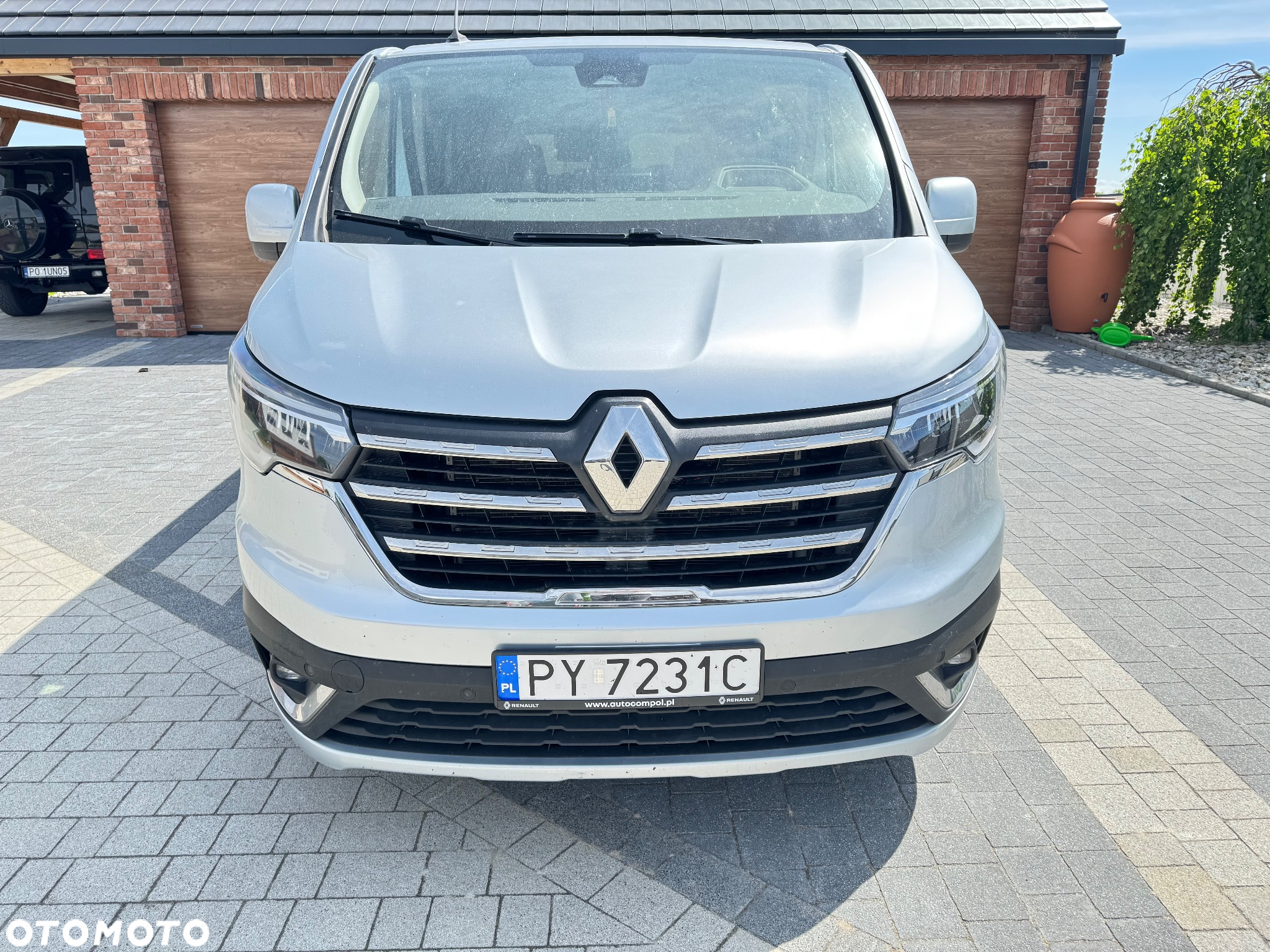 Renault Trafic - 2