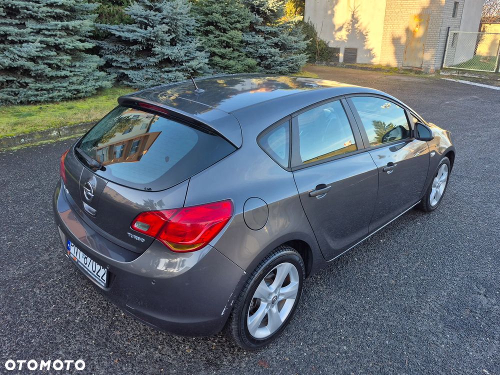 Opel Astra 1.4 Turbo Cosmo - 7