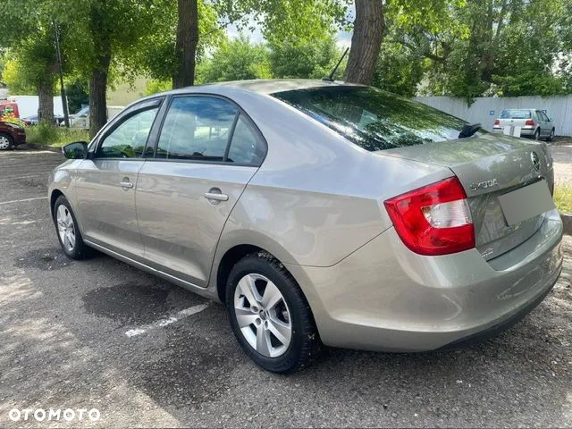 Skoda RAPID 1.2 TSI Active - 4