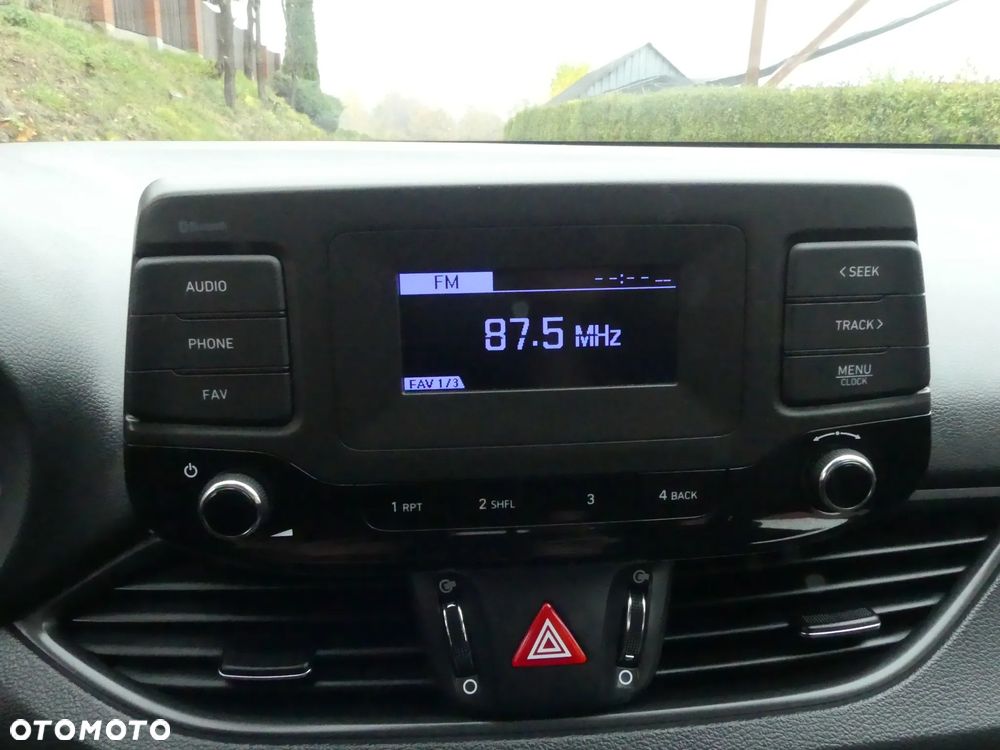 Hyundai i30 1.5 DPI Comfort - 34
