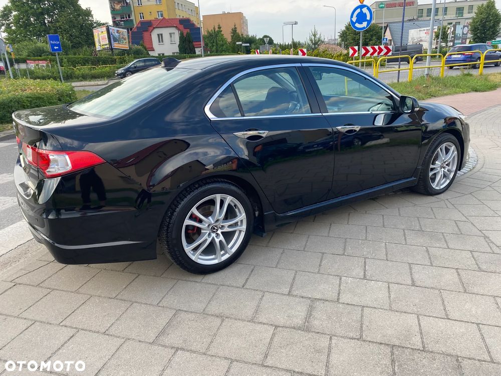 Honda Accord 2.0 Automatik Elegance 50 Jahre Edition - 7
