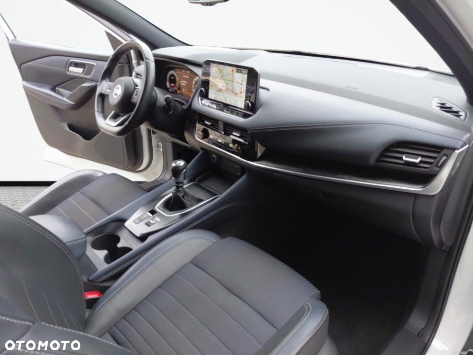 Nissan Qashqai - 22