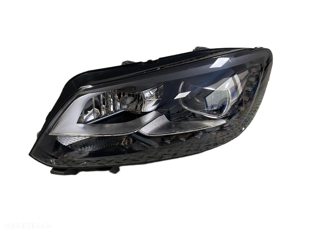VW TOURAN CADDY 10-15 LAMPA LEWA PRZEDNIA XENON + LED EUROPA 1T1941751H - 1