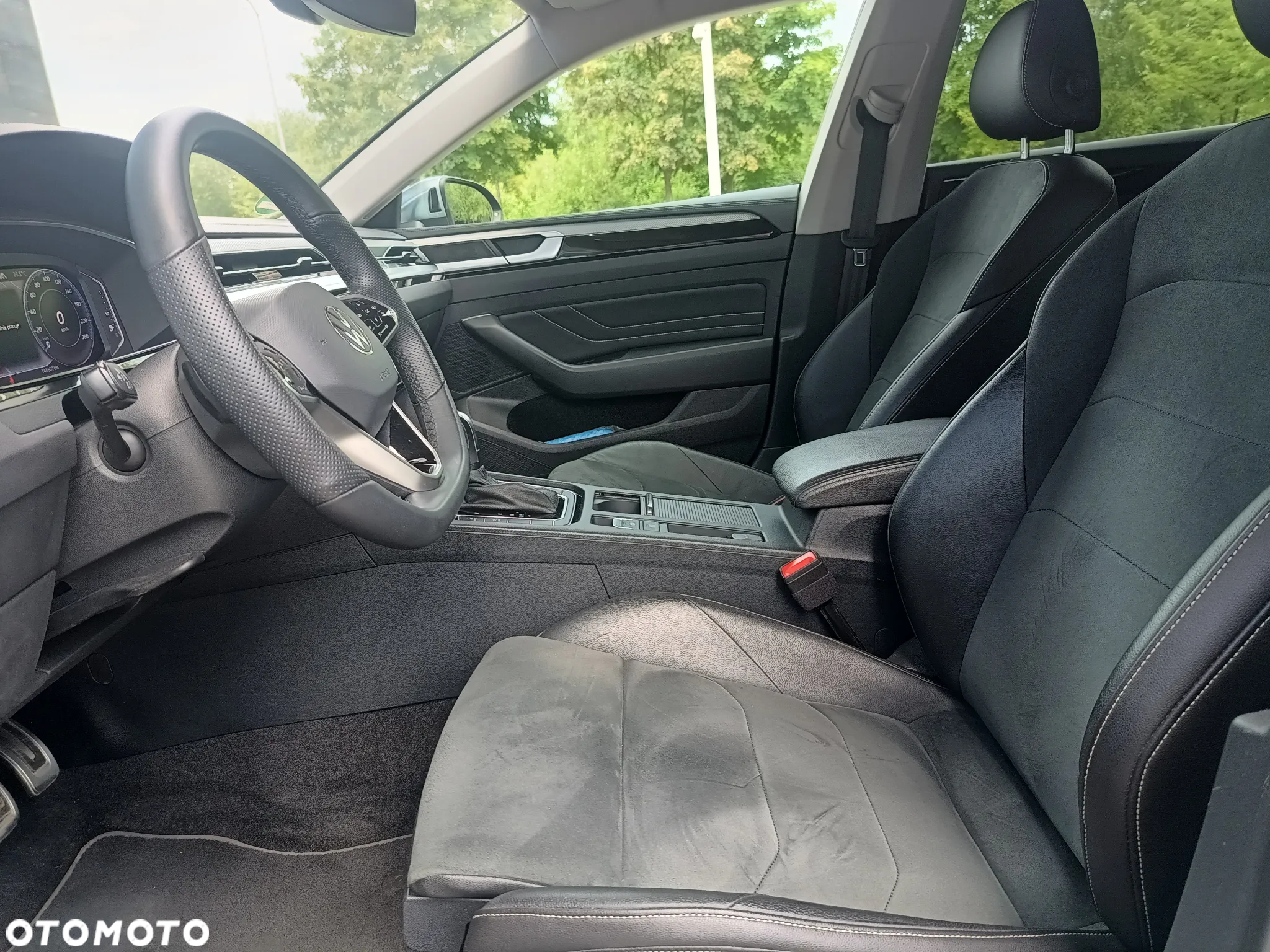 Volkswagen Arteon Shooting Brake 2.0 TDI SCR 4Motion DSG Elegance - 25