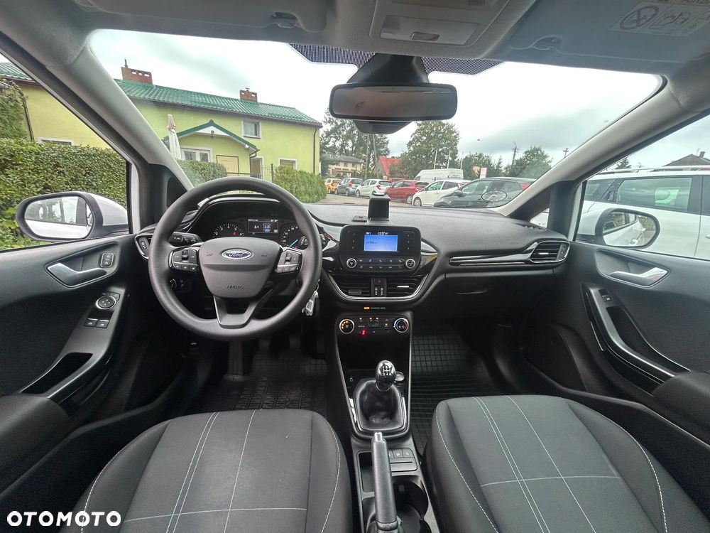 Ford Fiesta 1.1 S&S TREND - 8