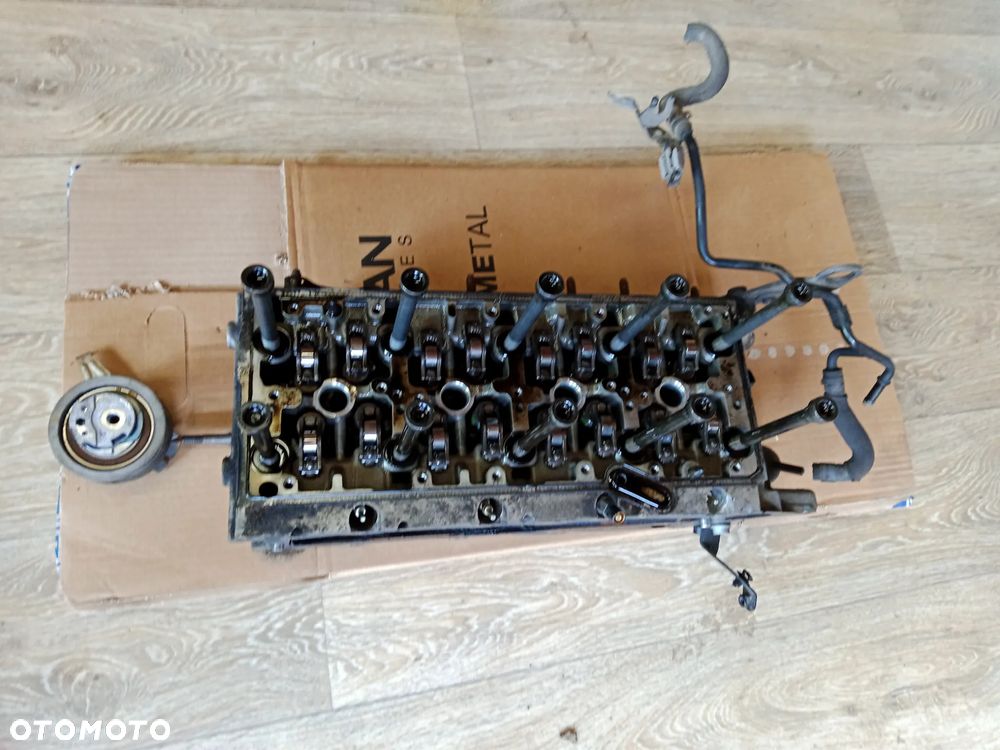 GŁOWICA SILNIKA CXX 1.6 TDI  2.0 TDI OCTAVIA III LEON III GOLF VII 04L103064 04L103373E 16R