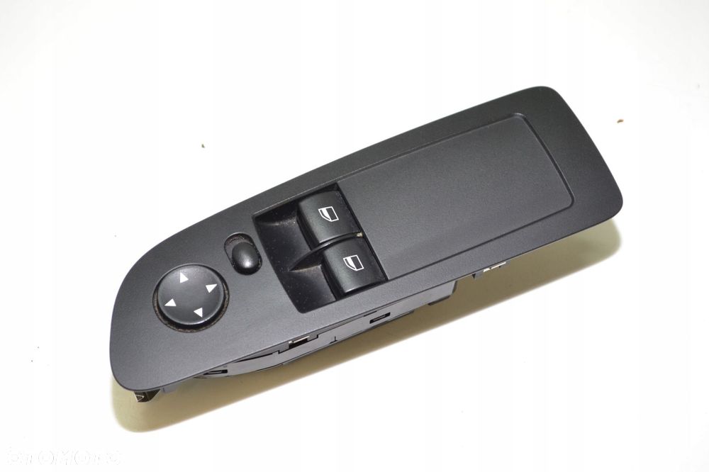 BMW E87 E81 PRZEŁĄCZNIK SZYB KIEROWCA EUROPA LEWY 9216520 - 1