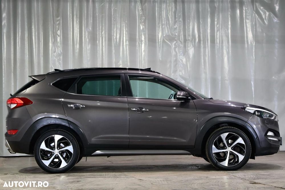 Hyundai Tucson 2.0 CRDI 4WD Automatik Advantage - 3
