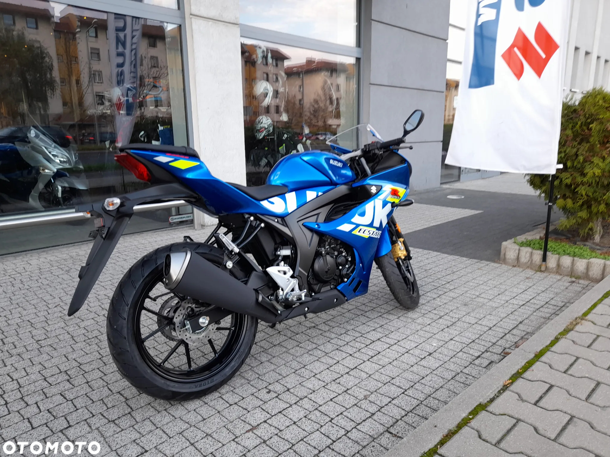 Suzuki GSX-R - 4