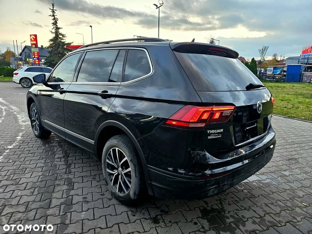 Volkswagen Tiguan Allspace 2.0 TSI 4Mot Comfortline DSG - 6