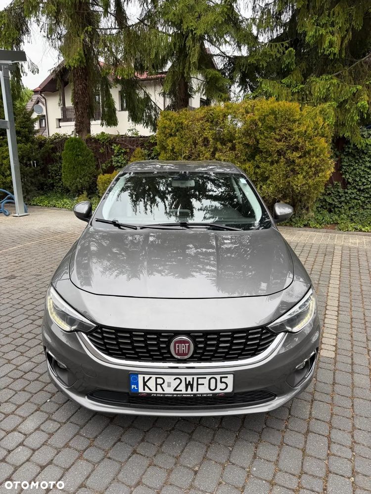 Fiat Tipo 1.4 16v Lounge EU6d - 4