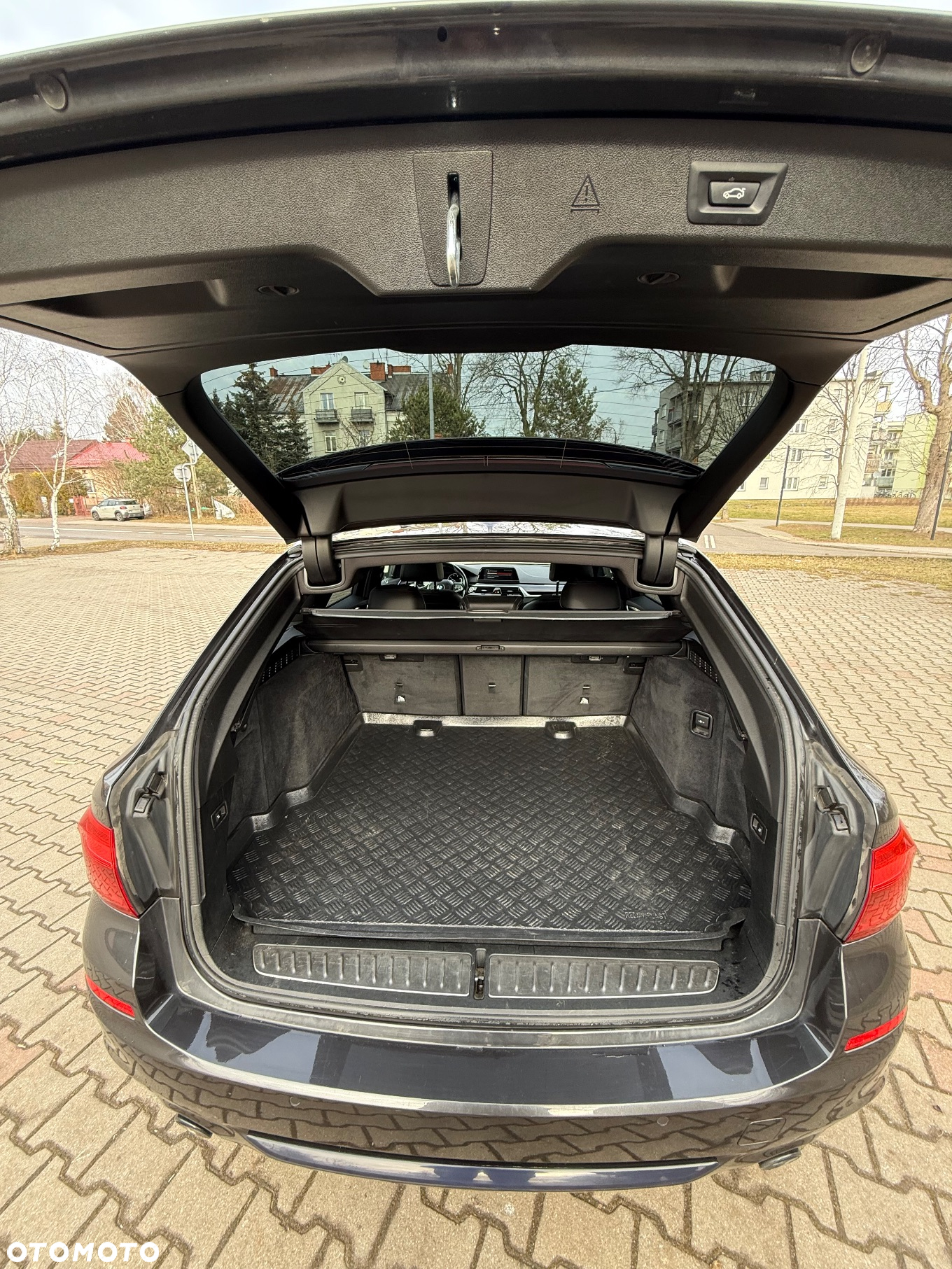 BMW Seria 5 520d Sport Line - 17