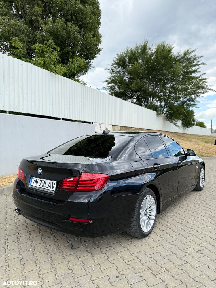 BMW Seria 5 ver-520d-gran-turismo-aut-luxury-line - 5