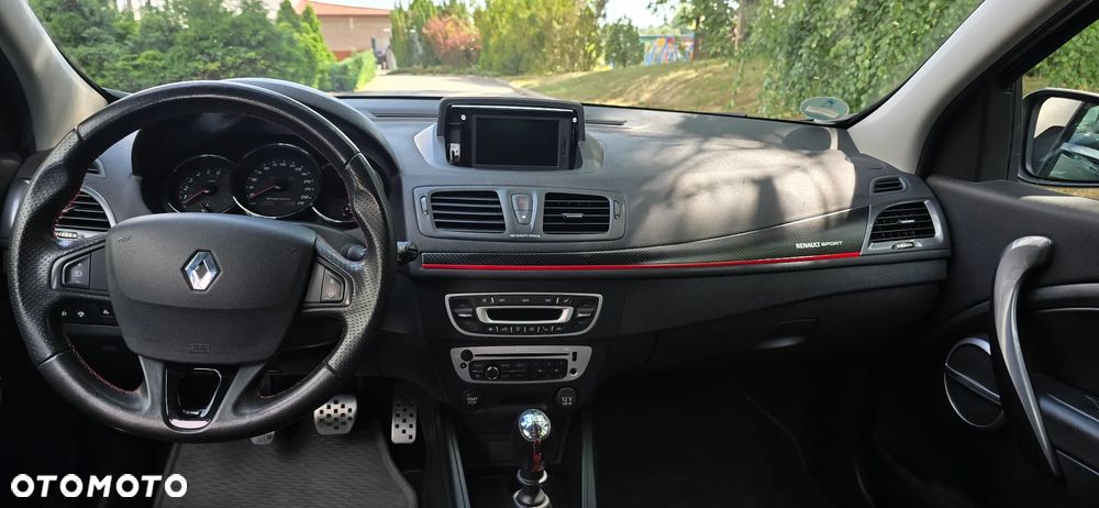 Renault Megane TCe 190 Start & Stop GT - 12