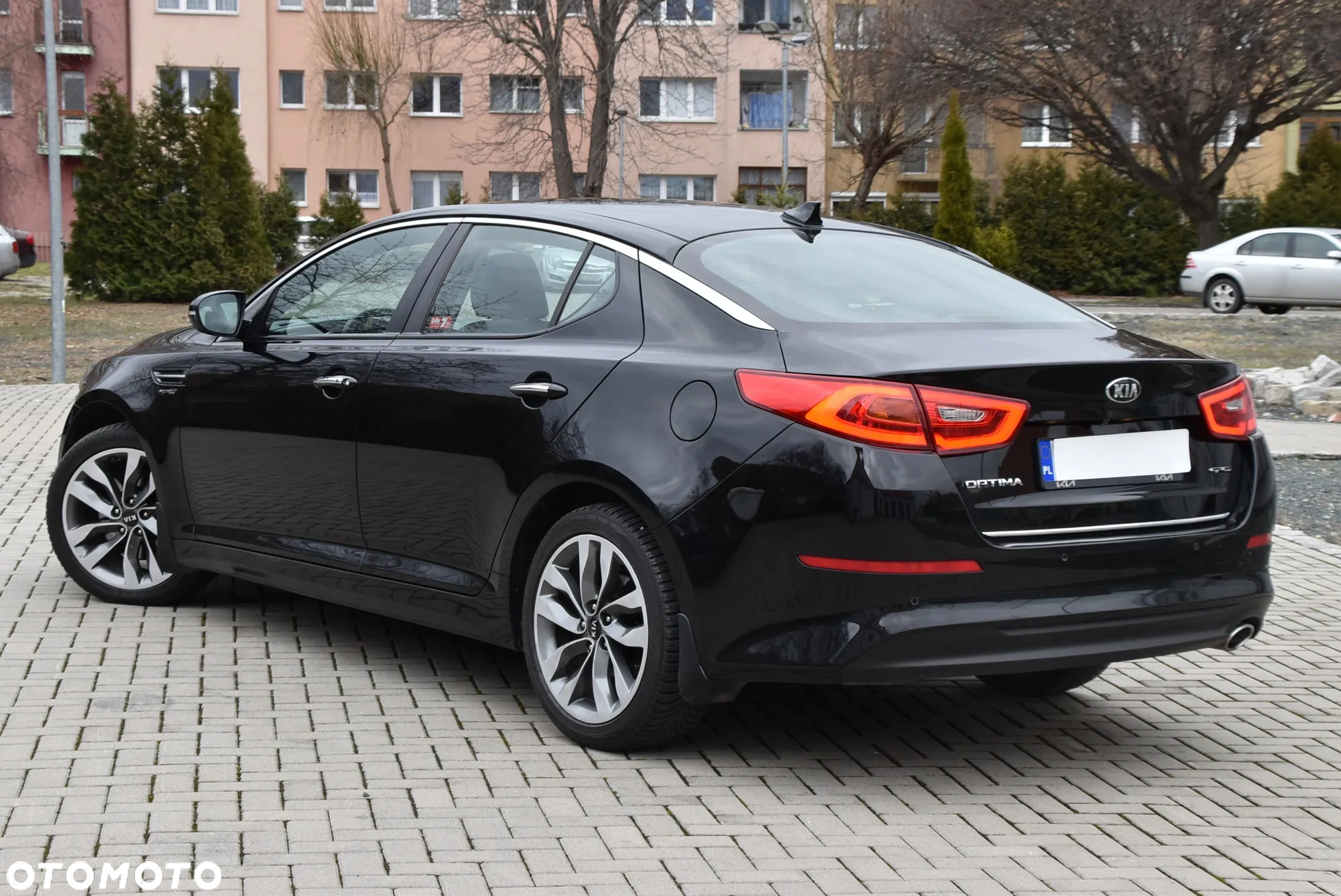 Kia Optima - 6