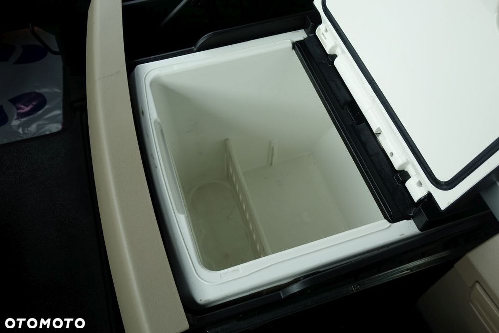 MAN TGX 18.470 4x2 BLS / XLX / STANDARD / EURO 6 / AUTOMAT / RETARDER / KLIMATYZACJA POSTOJOWA / LODÓWKA / 2 ZBIORNIKI - 27