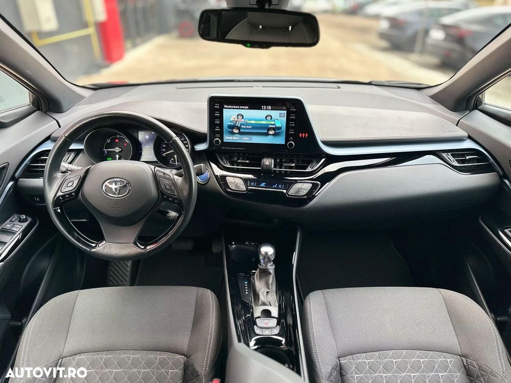 Toyota C-HR 1.8 HSD 122 CP 4x2 CVT Style - 24