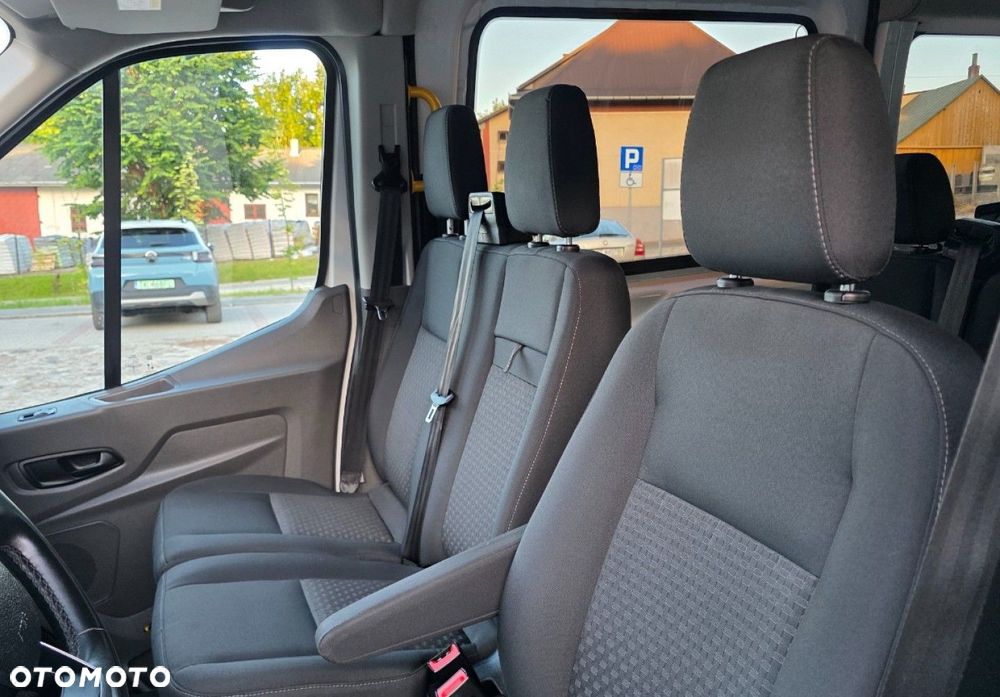 Ford Transit - 10