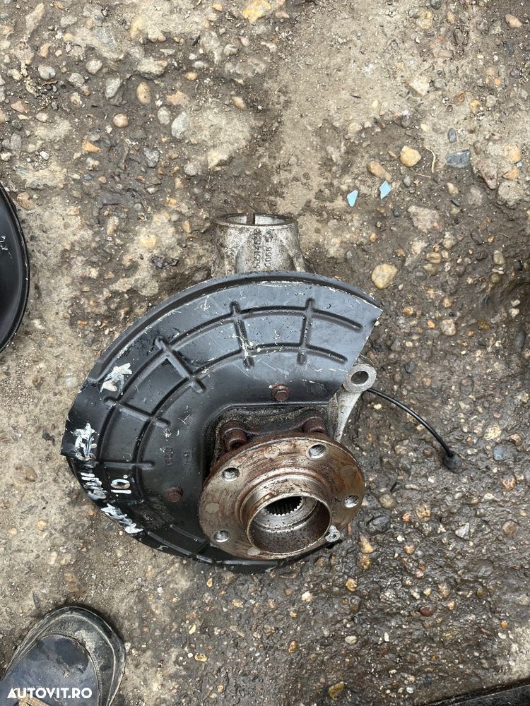 Fuzeta dreapta fata Alfa Romeo giulietta 2014 - 2