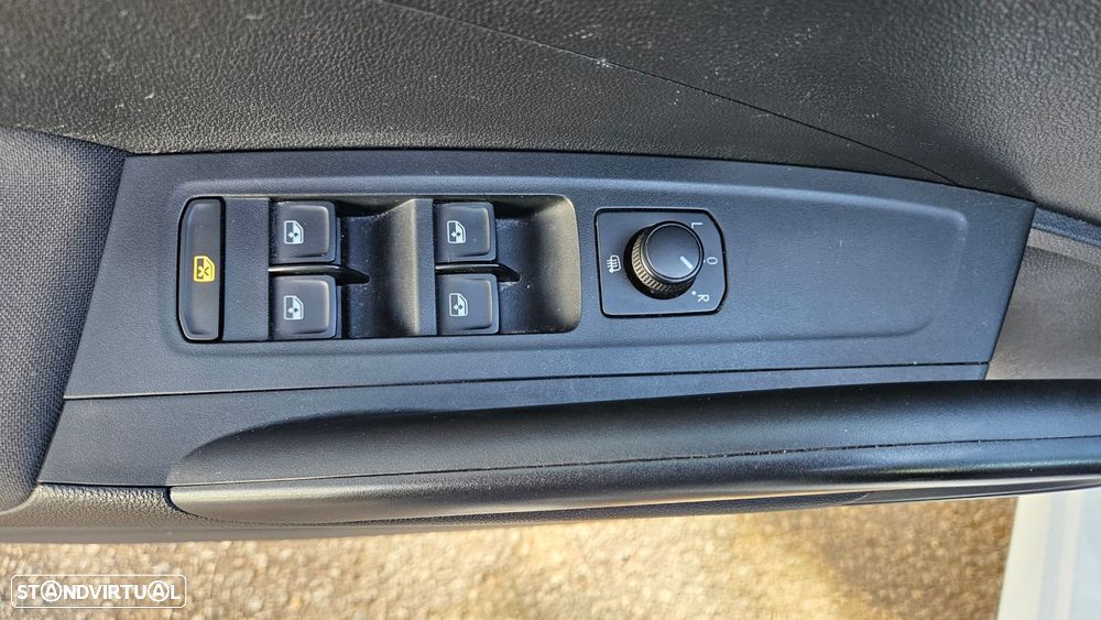 Skoda Fabia 1.0 MPI - 32