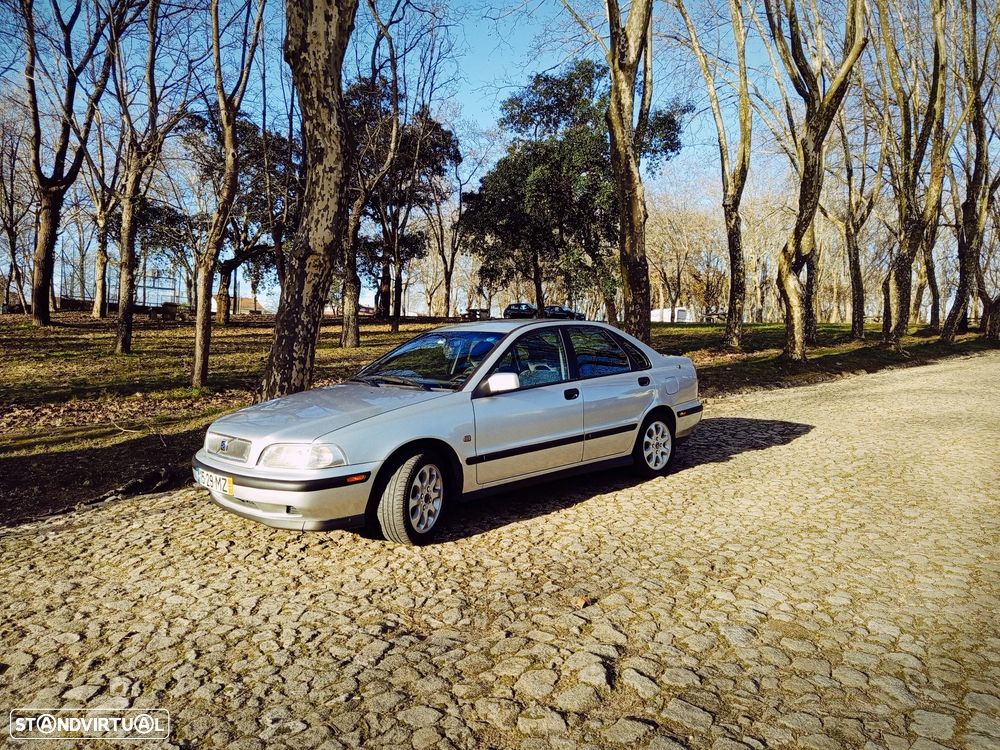 Volvo S40 1.9 D - 3