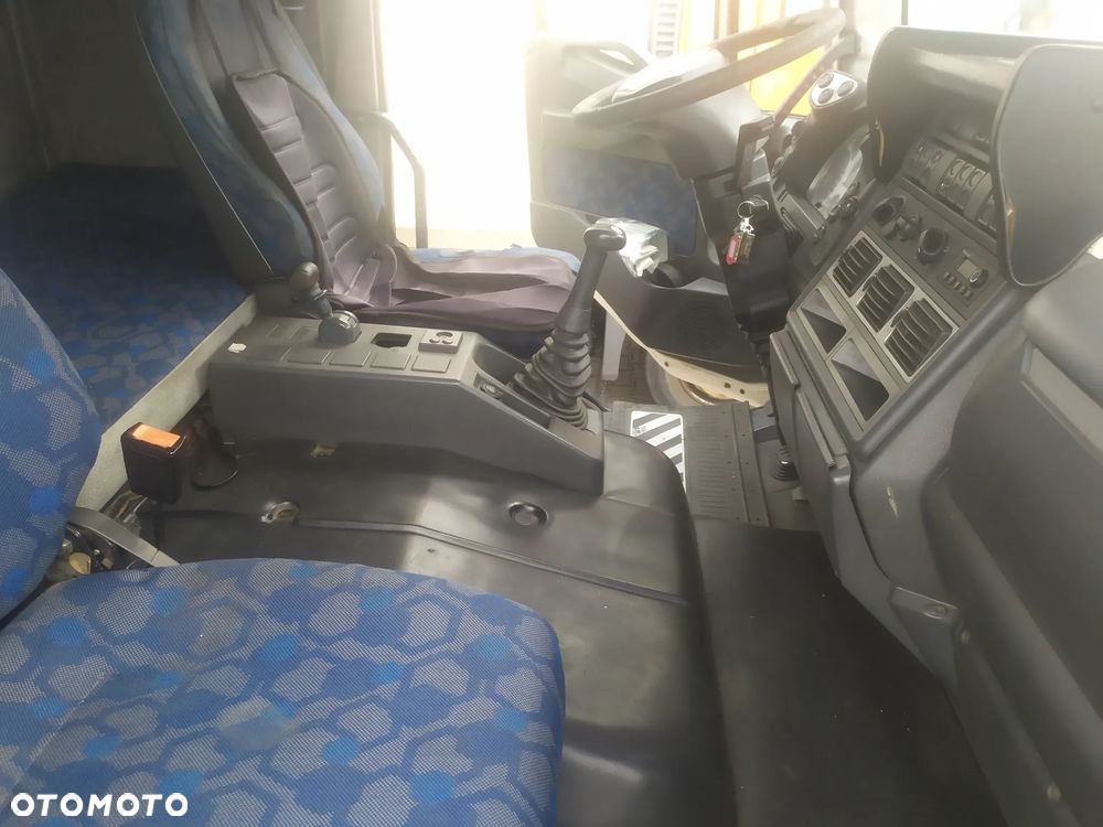 Iveco EUROCARGO - 11