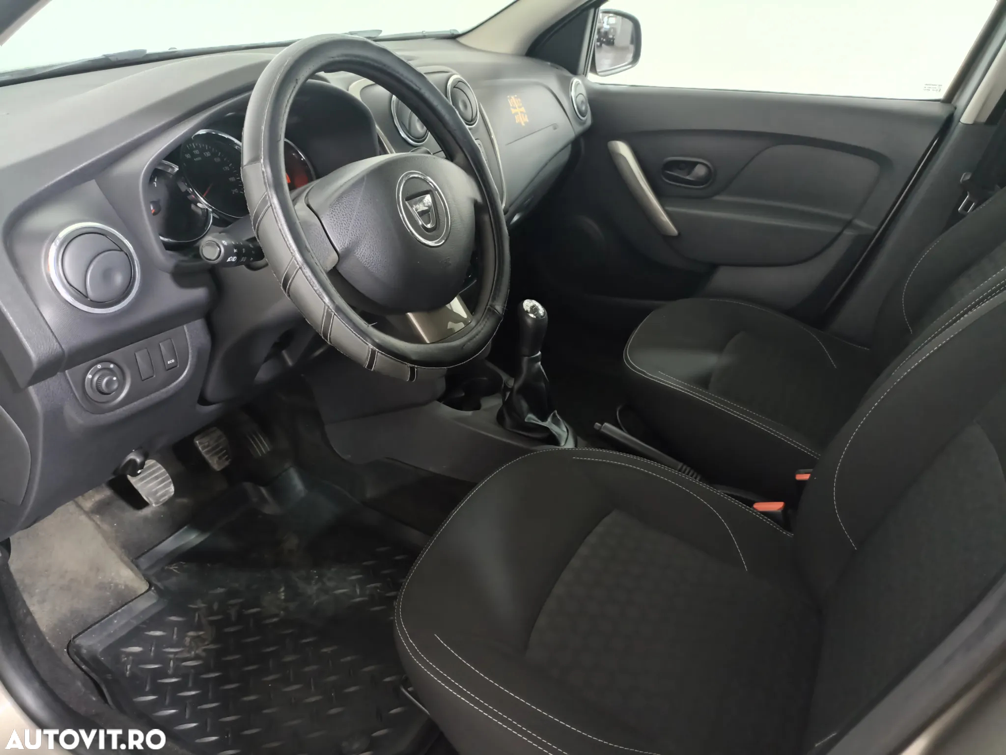 Dacia Logan MCV 1.5 dCi 75 CP Laureate - 10