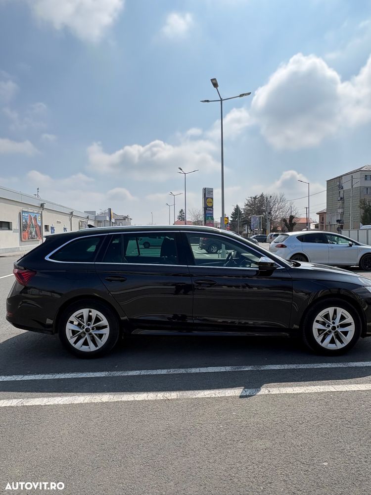 Skoda Octavia 2.0 TDI DSG Style - 2