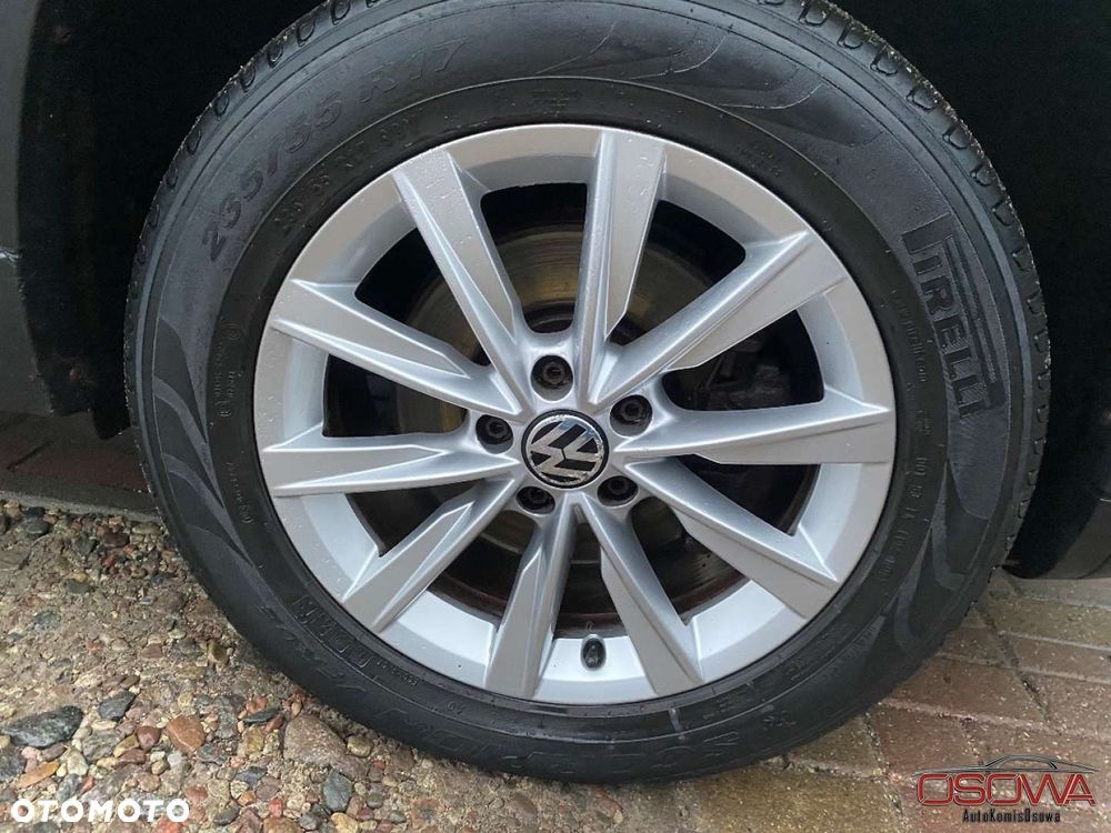 Volkswagen Tiguan - 29