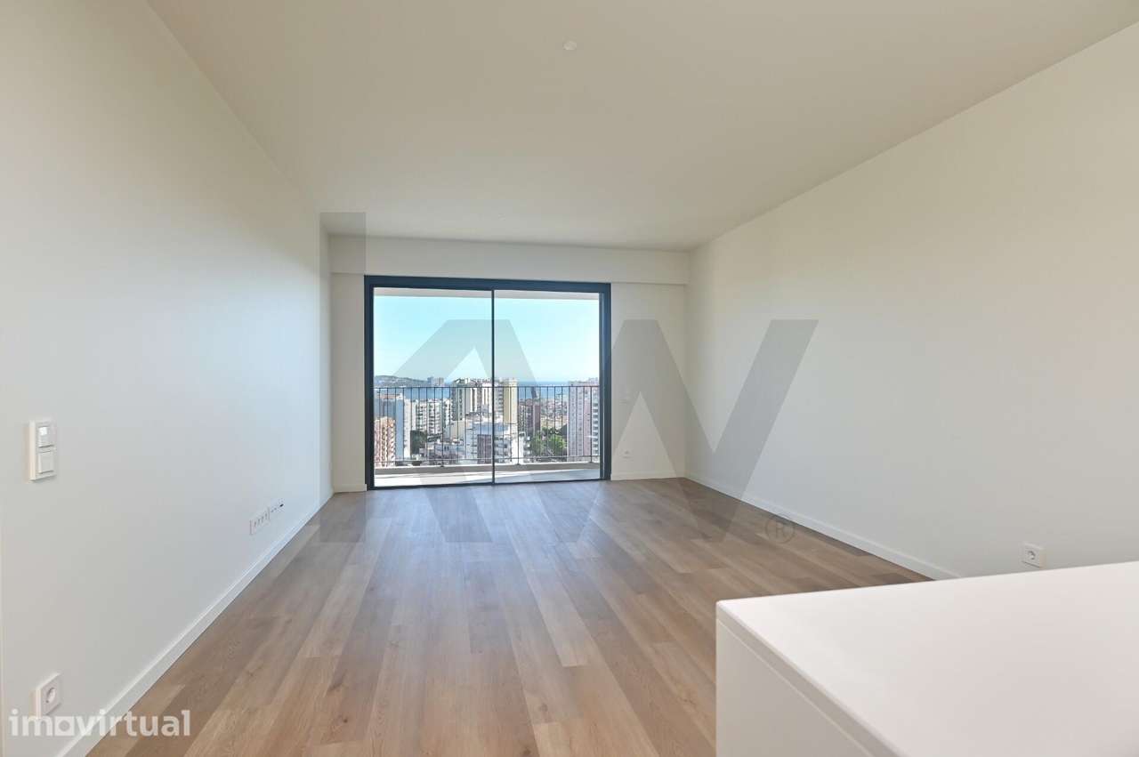 Apartamento T3 com 140m2 virado a sul no 12º andar, garagem e arrecada - Grande imagem: 2/49