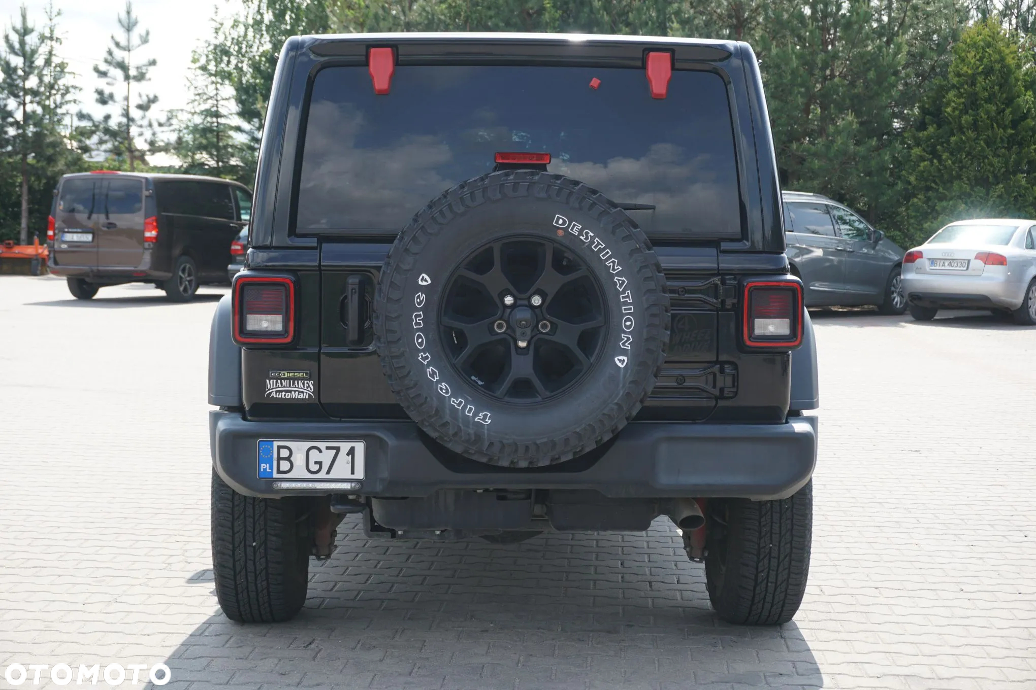 Jeep Wrangler - 5