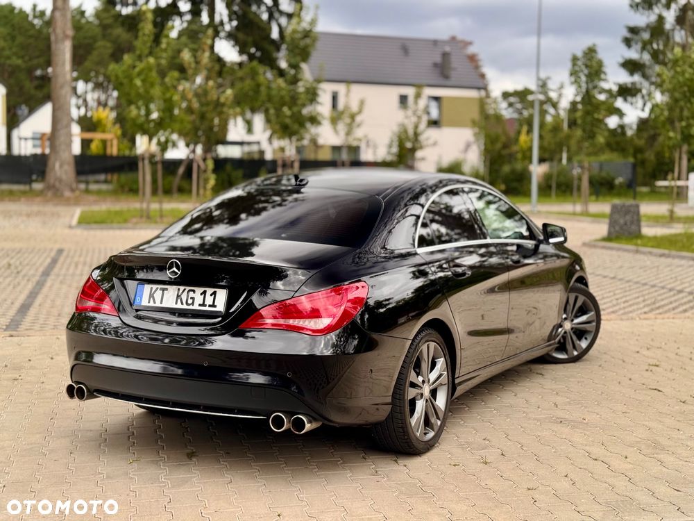 Mercedes-Benz CLA 200 AMG Line - 21