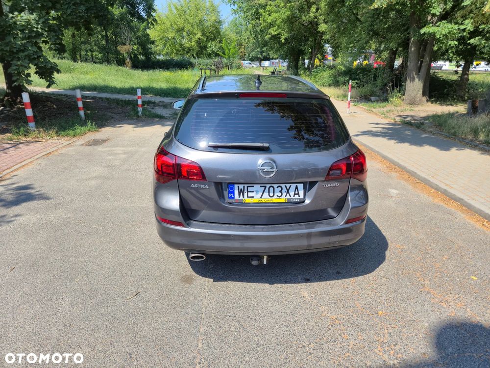 Opel Astra 1.4 T Cosmo - 6