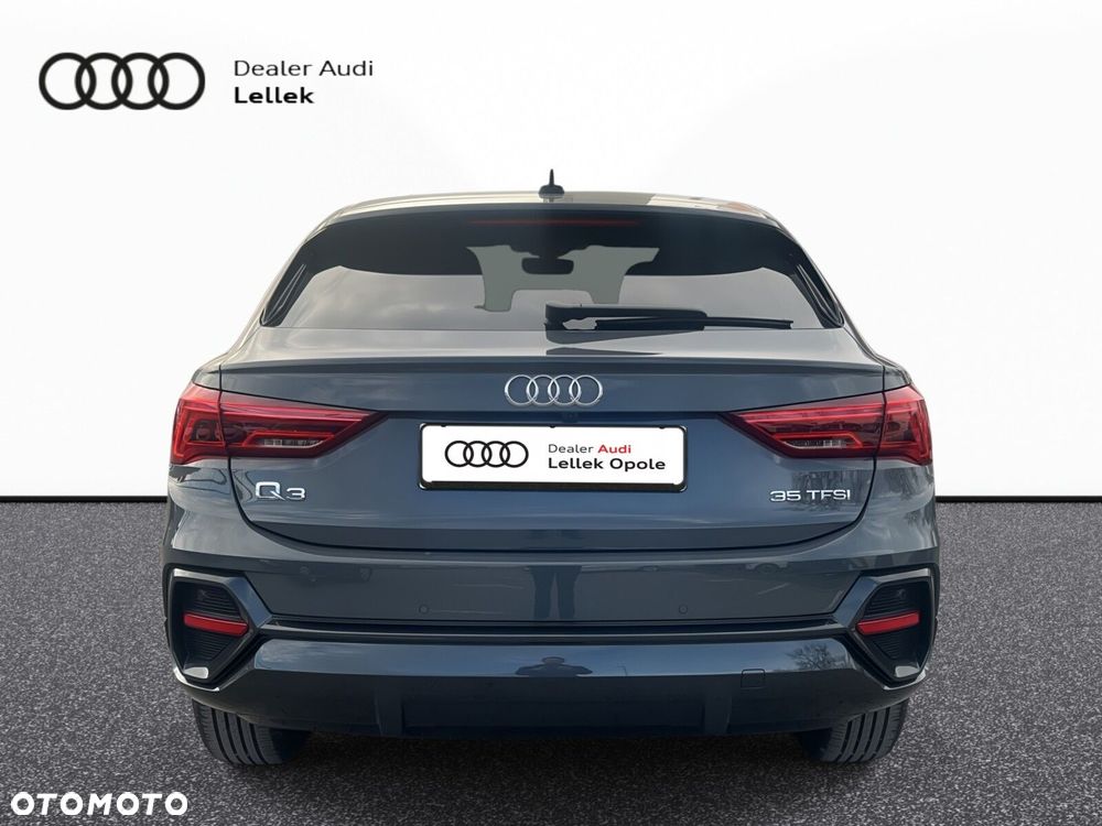 Audi Q3 Sportback - 6