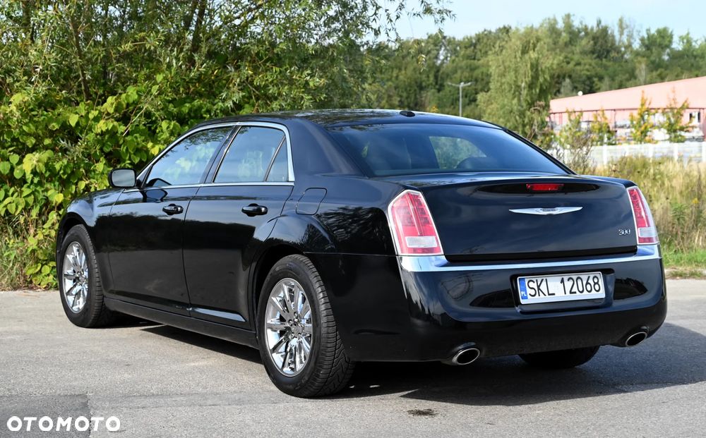 Chrysler 300 - 16