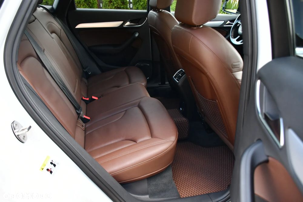 Audi Q3 40 TFSI Quattro S-Line S tronic - 28