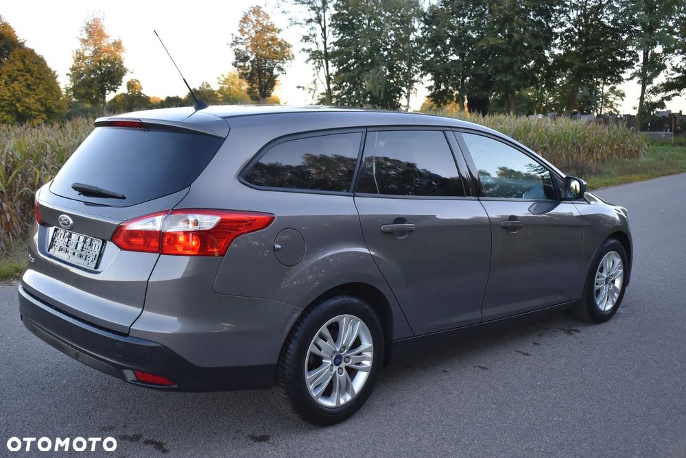 Ford Focus 1.6 TI-VCT Champions Edition - 13