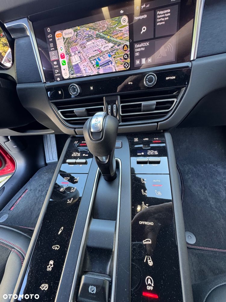 Porsche Macan GTS - 27