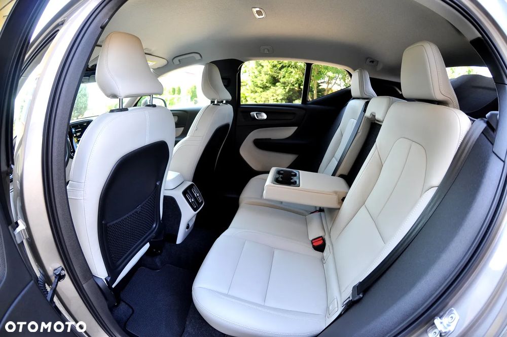 Volvo XC 40 T3 Inscription - 23