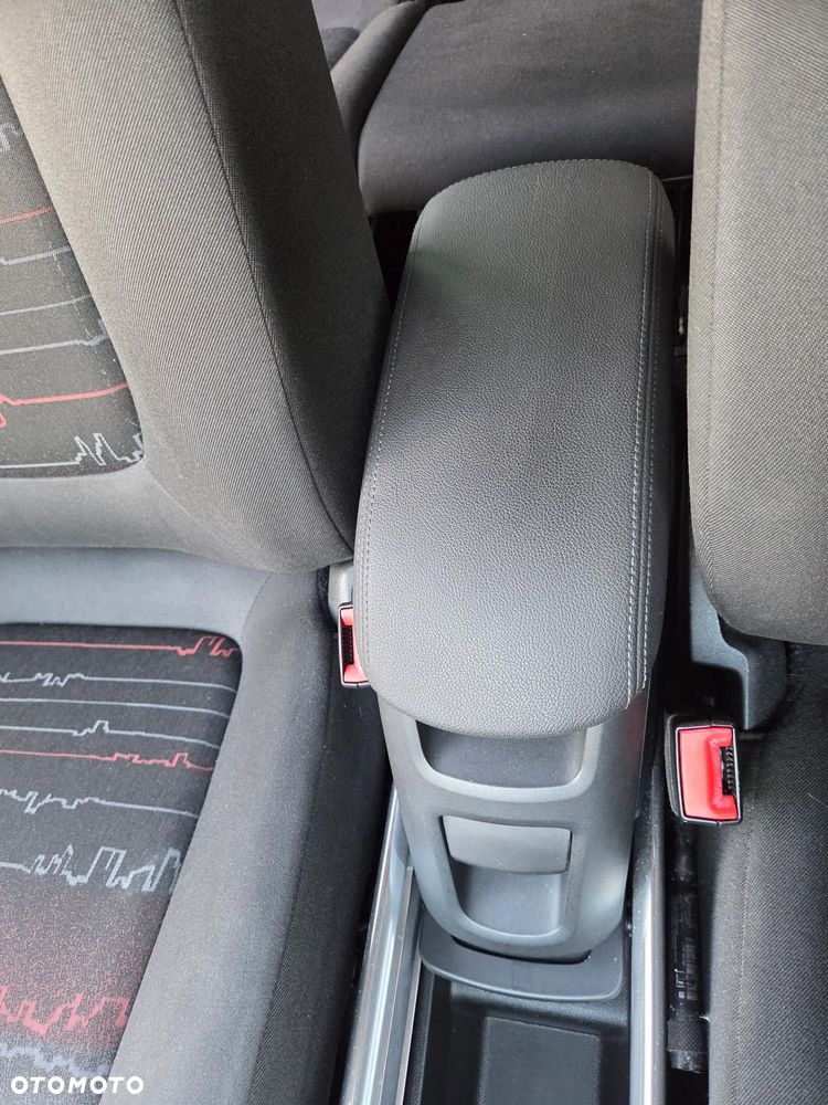 Opel Meriva - 19