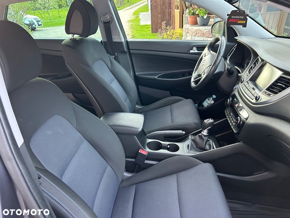 Hyundai Tucson 2.0 CRDI Comfort 4WD - 14