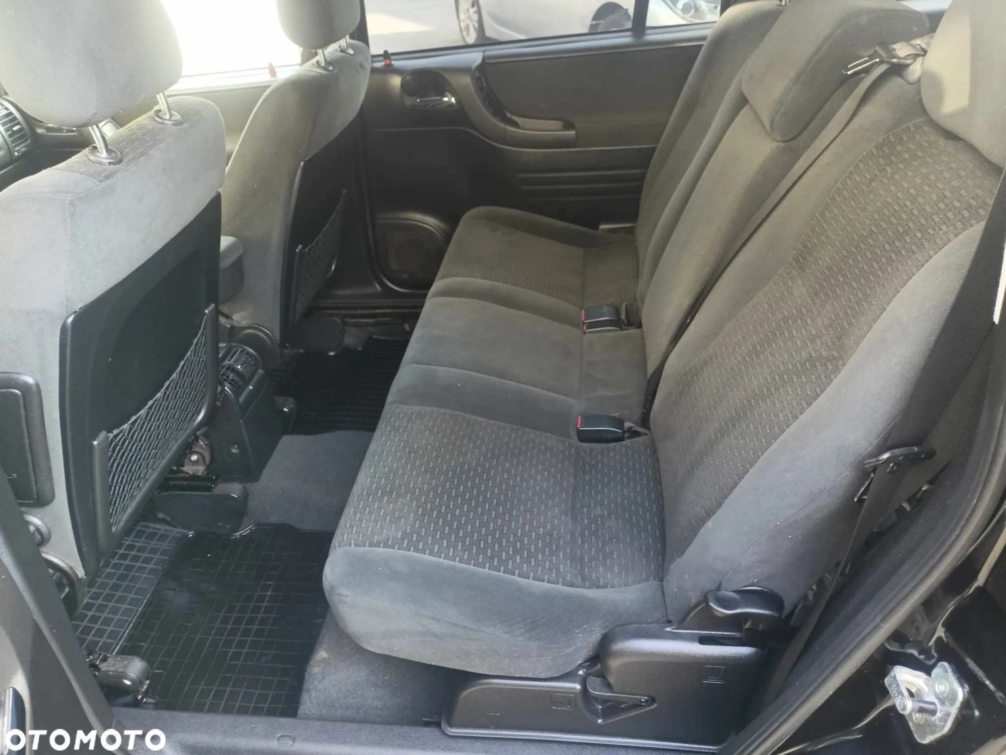 Opel Zafira 1.8 Executive - 11