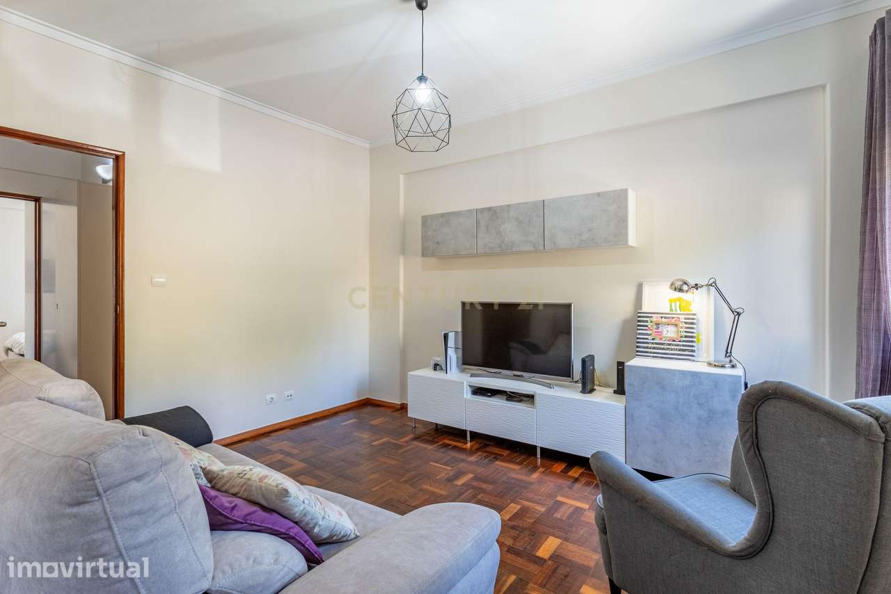 T3 Transformado em T2 Remodelado | 85 m² | 2 WC | Forte da Casa - Grande imagem: 2/23