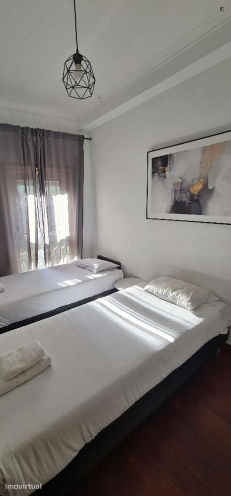 Apartamento com 3 quartos - localizado em Santo Ildefonso Porto - Grande imagem: 3/17