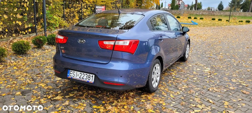 Kia Rio - 7