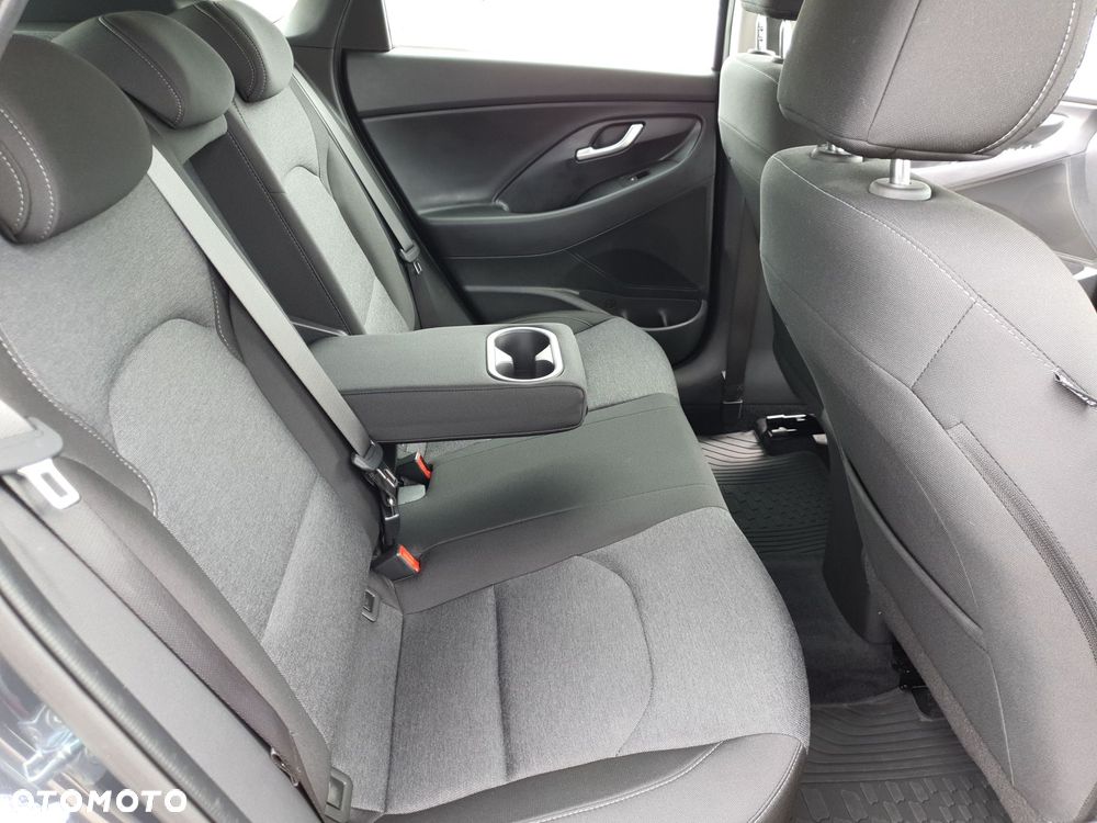 Hyundai i30 1.0 T-GDI Smart DCT - 27