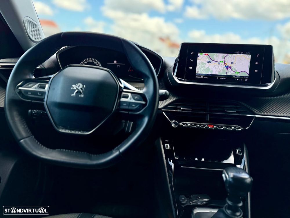 Peugeot 2008 1.2 PureTech Allure Pack - 16