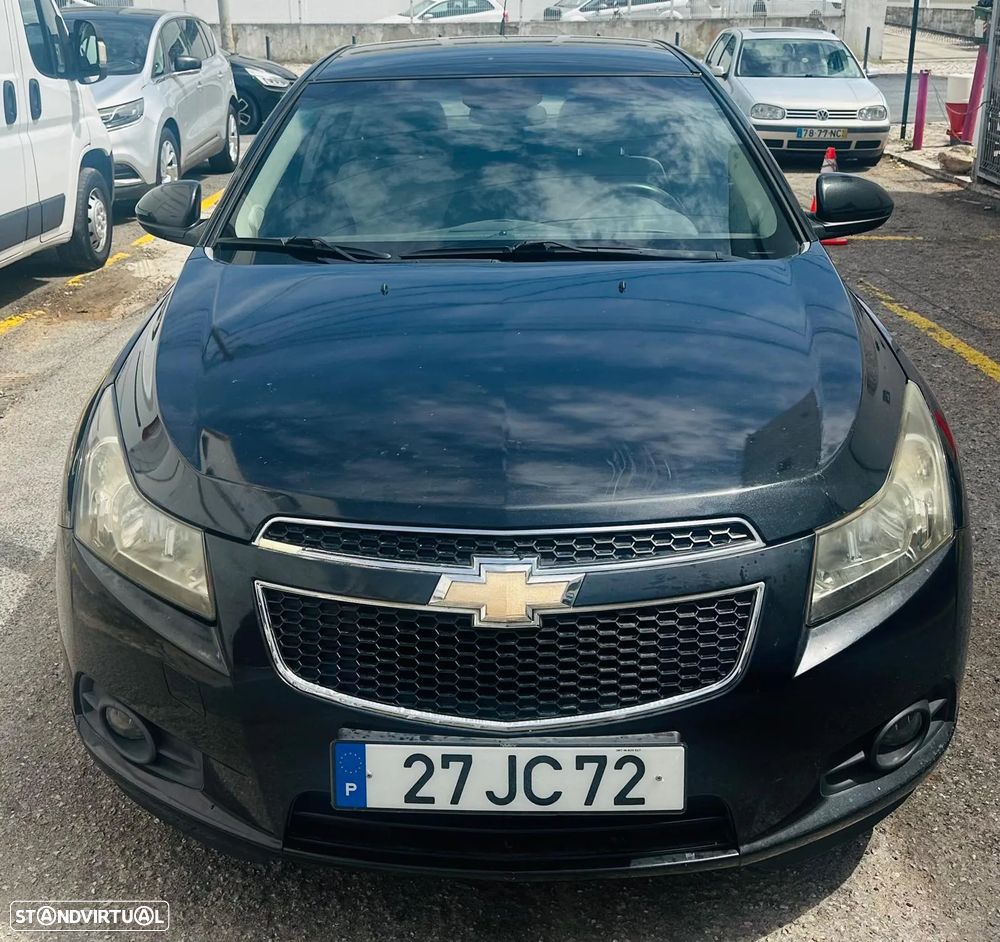 Chevrolet Cruze 1.6 LS - 3
